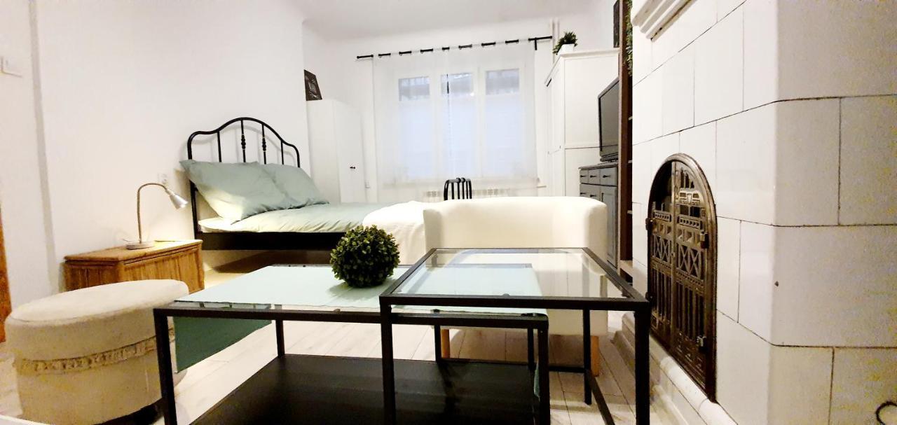 ורשה Separated Kitchen, Fast Internet Aleja 3 Maja 2M80 מראה חיצוני תמונה